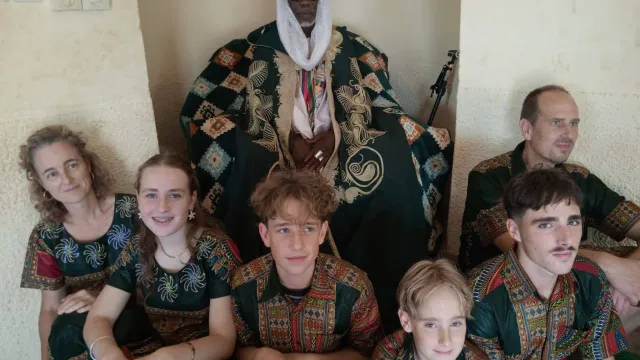 Visite d'amitié  des docteurs Martin et Hélène HOFLAND à Nikki