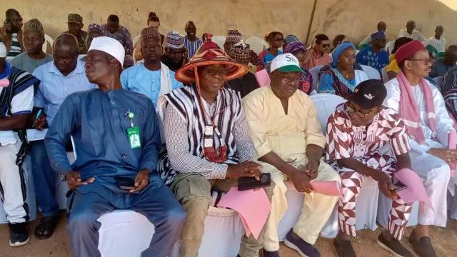 PERERE, carrefour de la paix à travers les Griots .